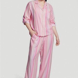 Victoria's Secret Pink And White 2 Piece Striped Pajama Set Women's Extra Large